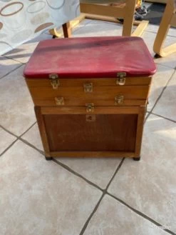 Lot Accessoires De Pêche Environ 12 Kilos