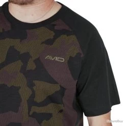 Avid Carp Distortion Camo Lite T Shirt -Boutique De Pêche 00005 Distortion Camo Lite T Shirt S