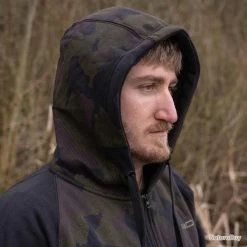 Avid Carp Distortion Onesie L -Boutique De Pêche 00006 Distortion Onesie L