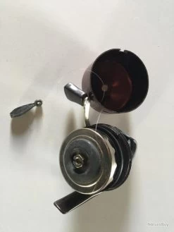 Moulinets De Pêche Vintage Daiwa 9300C Et 9300A -Boutique De Pêche 00009 Moulinets de peche vintage Daiwa 9300C et 9300A