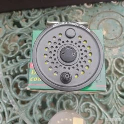 Dam Lot De Moulinets Et Cannes Pro Pour Pêche à La Mouche Et Matériel -Boutique De Pêche 00015 Lot de moulinets et cannes pro pour peche a la mouche et materiel