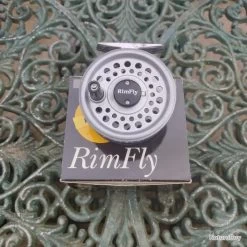 Dam Lot De Moulinets Et Cannes Pro Pour Pêche à La Mouche Et Matériel -Boutique De Pêche 00017 Lot de moulinets et cannes pro pour peche a la mouche et materiel